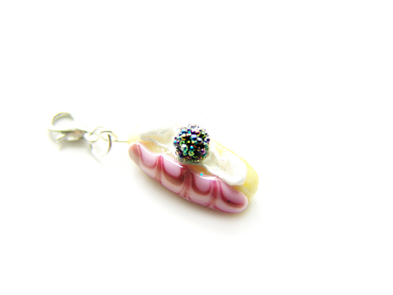Blackberry Eclair Charm - Sucre Sucre Miniatures