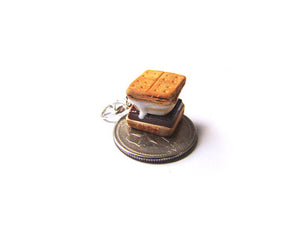 Smore Charm - Sucre Sucre Miniatures