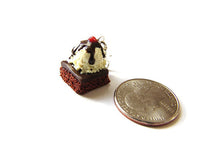Load image into Gallery viewer, Hot Fudge Brownie Sundae Charm - Sucre Sucre Miniatures