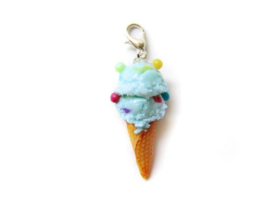 Blue Bubblegum Ice Cream Charm - Sucre Sucre Miniatures