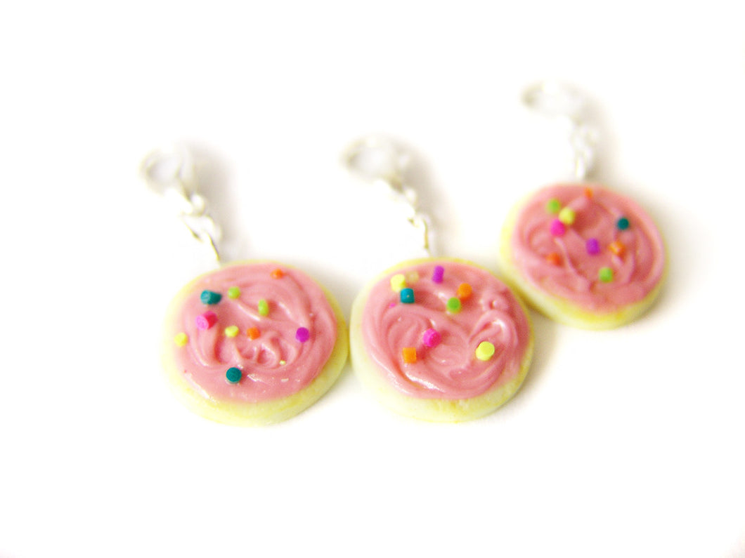 Pink Frosted Sugar Cookie Charm - Sucre Sucre Miniatures