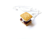 Load image into Gallery viewer, Smore Necklace - Sucre Sucre Miniatures