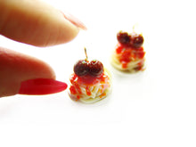 Load image into Gallery viewer, Spaghetti and Meatballs Charm - Sucre Sucre Miniatures